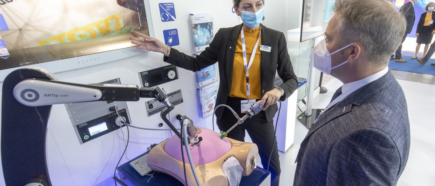 Medizinische Geräte standen im Mittelpunkt der Begleitausstellung in Halle vier. Rund 160 Aussteller waren vertreten. , © Landesmesse Stuttgart GmbH