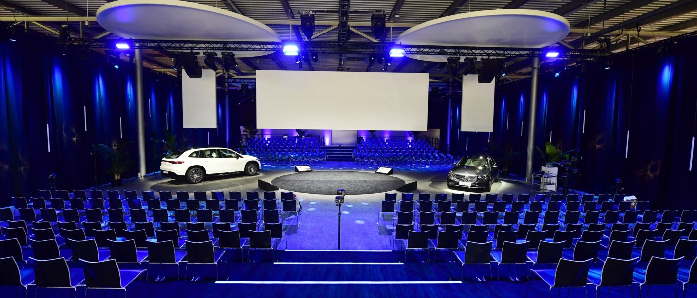 Kundencenter_Übergabehalle, © Mercedes-Benz AG,KD BUSCH.COM Kundencenter_Übergabehalle, © Mercedes-Benz AG,KD BUSCH.COM