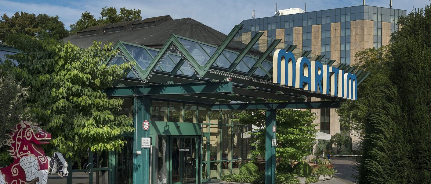 Maritim Hotel exterior view, &copy; Maritim Hotels