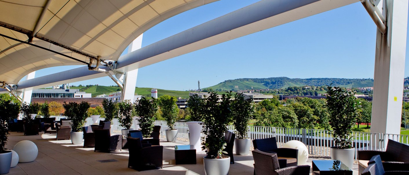 MHPArena Stuttgart roof terrace Soccer Lounge, © VfB Stuttgart