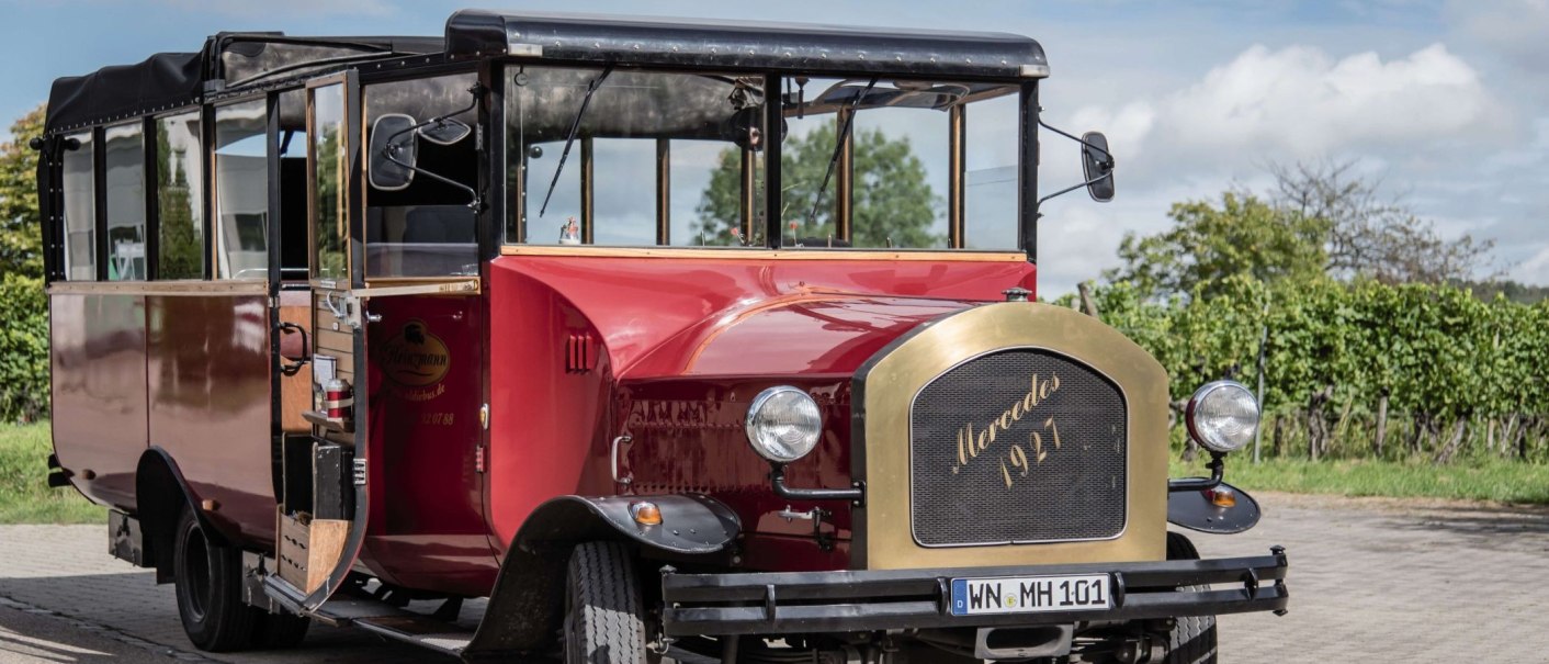 Cabrio-Oldtimerbus, © Stuttgart-Marketing GmbH, trickytine