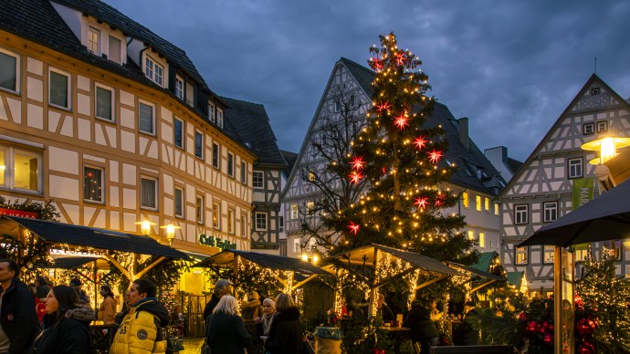 Weihnachtsmarkt Waiblingen, © SMG Stuttgart Marketing GmbH - Sarah Schmid Weihnachtsmarkt Waiblingen, © SMG Stuttgart Marketing GmbH - Sarah Schmid