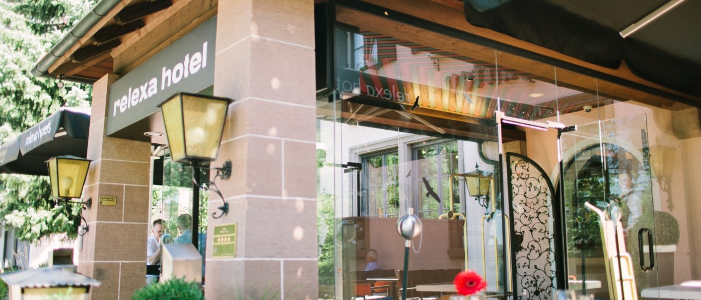 relexa Waldhotel Schatten Eingang, &copy; RelexaWaldhotelSchatten