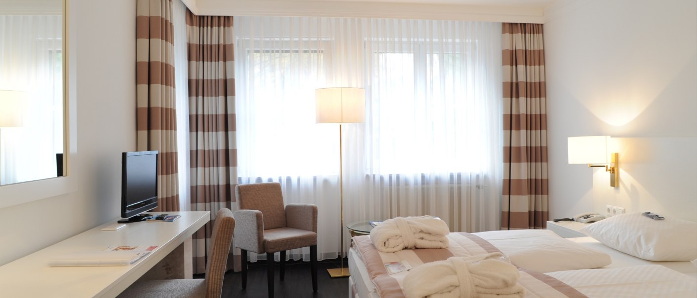 relexa Waldhotel Schatten Superior Double Room, &copy; INGRID JOST-FREIE