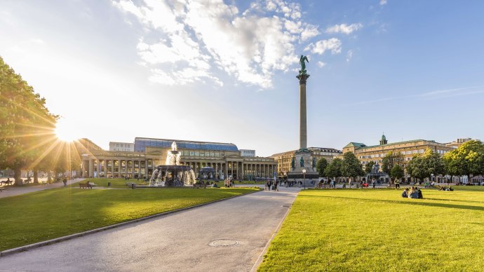 Schlossplatz Stuttgart, © Stuttgart-Marketing GmbH, Werner Dieterich