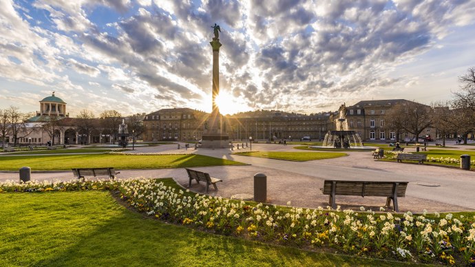 Schlossplatz Stuttgart, &copy; Stuttgart-Marketing GmbH, Werner Dieterich