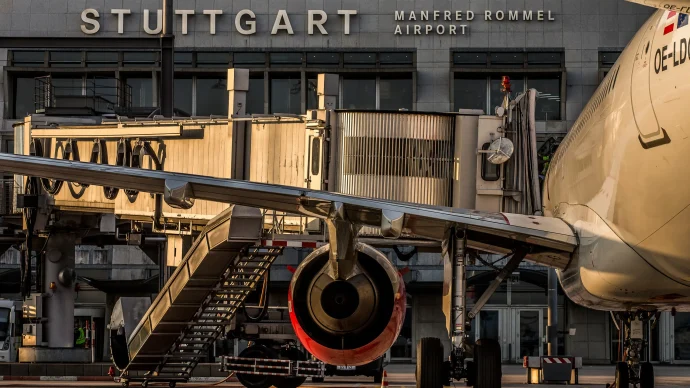 STR , © Flughafen Stuttgart GmbH STR , © Flughafen Stuttgart GmbH