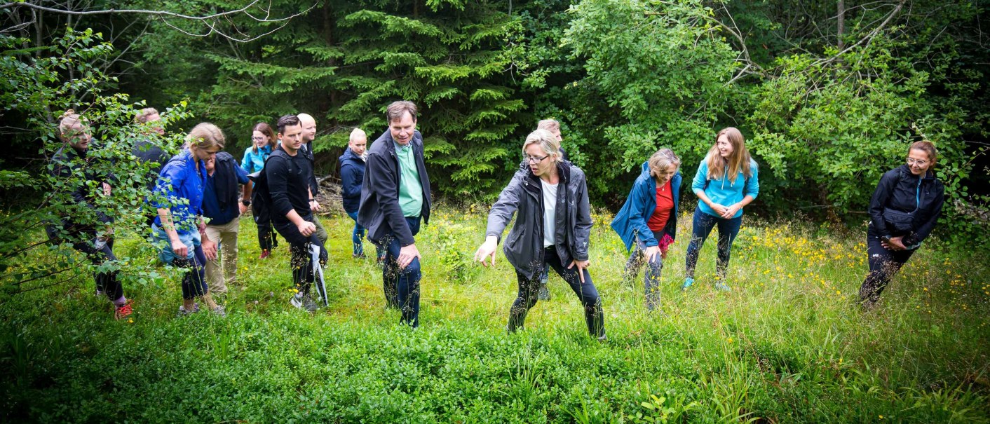 Climate-neutral location: Messe Stuttgart sponsors the mountain forest project in Freiburg to offset its CO2 emissions. Its employees also do important work in the area of environmental education., &copy; ClimatePartner