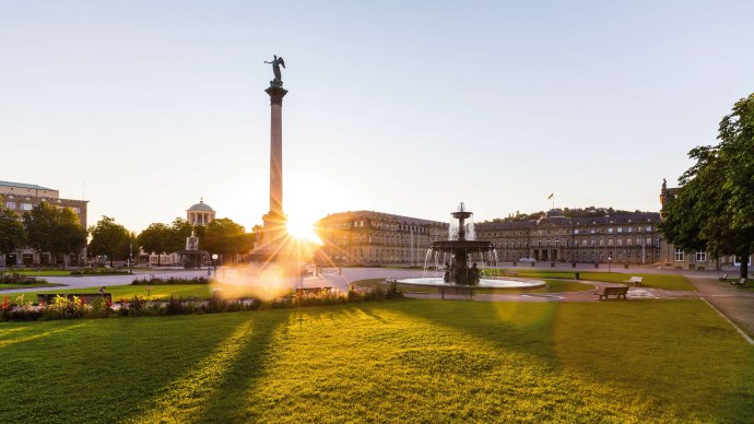 Palace square, © Stuttgart-Marketing GmbH, Werner Dieterich