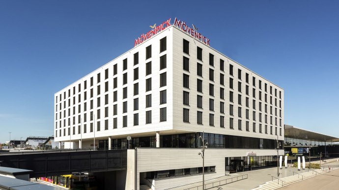 Mövenpick Hotel Stuttgart Messe & Congress, Außenansicht, © Klostermeier/Kull GbR, vision photos