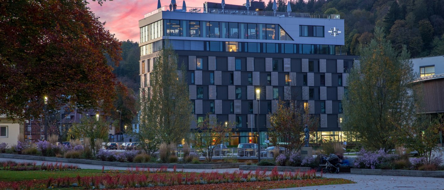 Hotel am Remspark exterior view, © Blumenzwerg