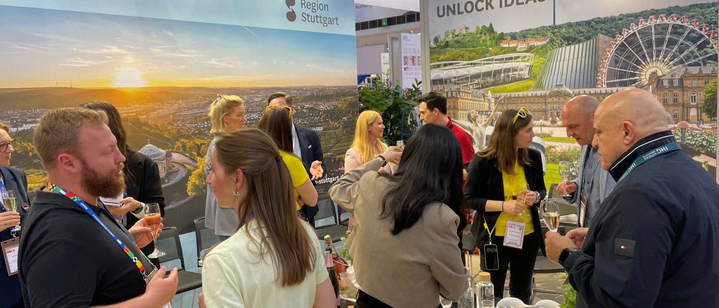 Wine o'clock, &copy; SMG